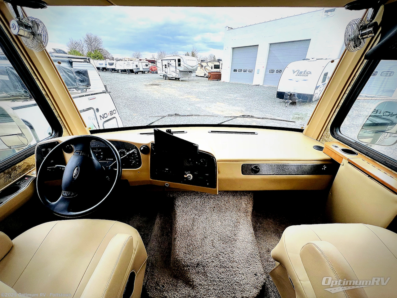 Call now about this 2017 Newmar Bay Star 3306! 2017 Newmar Bay Star 3306 - Used Class A For Sale by Optimum RV - Pottstown in Pottstown, Pennsylvania features Slideout, Awning