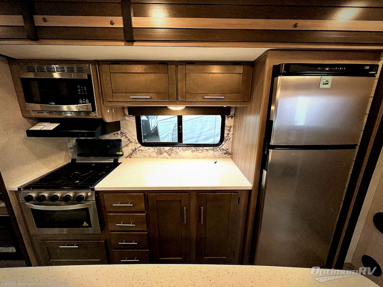 Used 2022 CrossRoads Sunset Trail SS330SI available in Pottstown, Pennsylvania