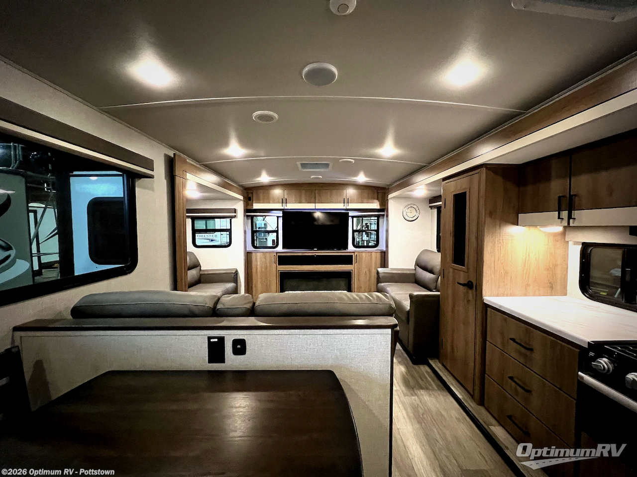 Call now about this 2023 Grand Design Imagine 3100RD! 2023 Grand Design Imagine 3100RD - Used Travel Trailer For Sale by Optimum RV - Pottstown in Pottstown, Pennsylvania features Awning, Slideout