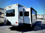 Call now about this 2018 Highland Ridge Open Range Light LF291RLS! 2018 Highland Ridge Open Range Light LF291RLS - Used Fifth Wheel For Sale by Optimum RV - Pottstown in Pottstown, Pennsylvania features Awning, Slideout