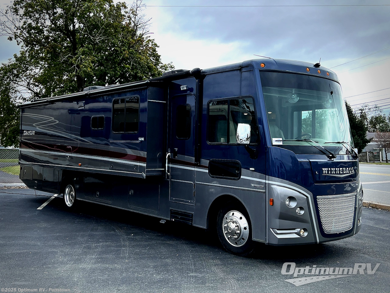 Email now about this 2020 Winnebago Adventurer 36Z! Used 2020 Winnebago Adventurer 36Z available in Pottstown, Pennsylvania