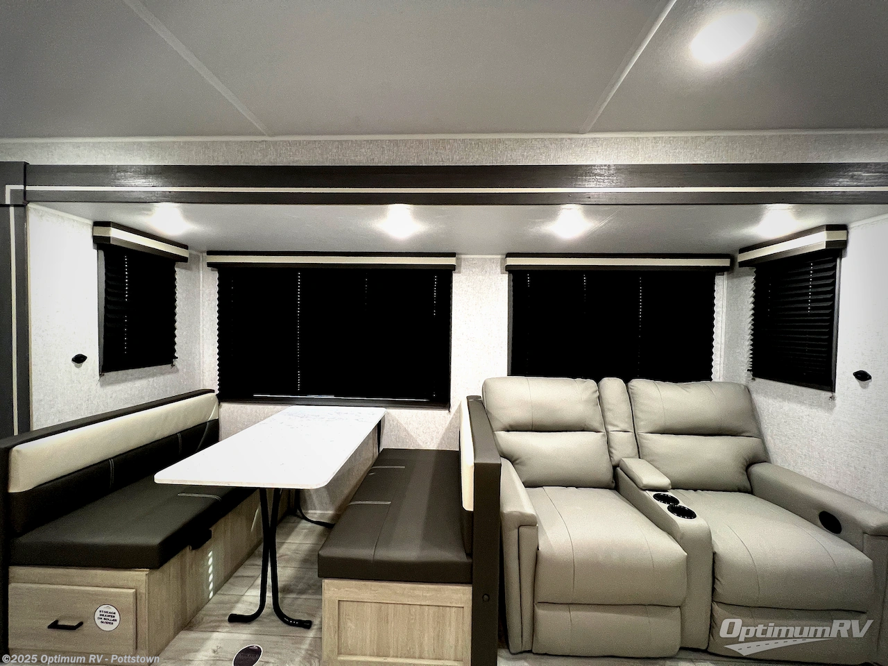 New 2026 East to West Della Terra 272RL available in Pottstown, Pennsylvania