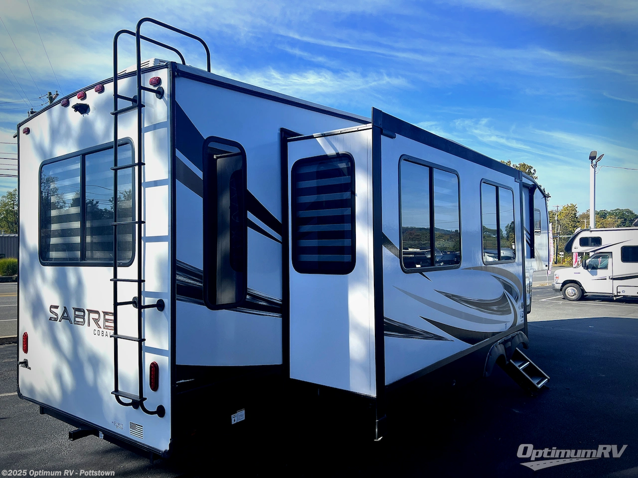 Call now about this 2021 Forest River Sabre 32DPT! 2021 Forest River Sabre 32DPT - Used Fifth Wheel For Sale by Optimum RV - Pottstown in Pottstown, Pennsylvania features Awning, Slideout