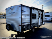Call now about this 2020 Keystone Springdale Mini 1700FQ! 2020 Keystone Springdale Mini 1700FQ - Used Travel Trailer For Sale by Optimum RV - Pottstown in Pottstown, Pennsylvania features Awning