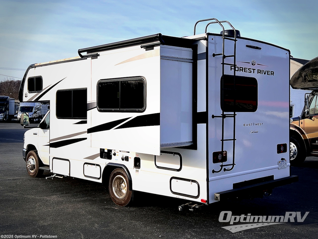 Contact us now about this 2025 East to West Entrada 2200S! 2025 Entrada 2200S by East to West from Optimum RV - Pottstown in Pottstown, Pennsylvania