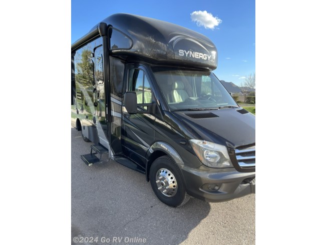2017 Thor Motor Coach Synergy SP24 - Used Class C For Sale by Go RV Online in Apache Junction, Arizona