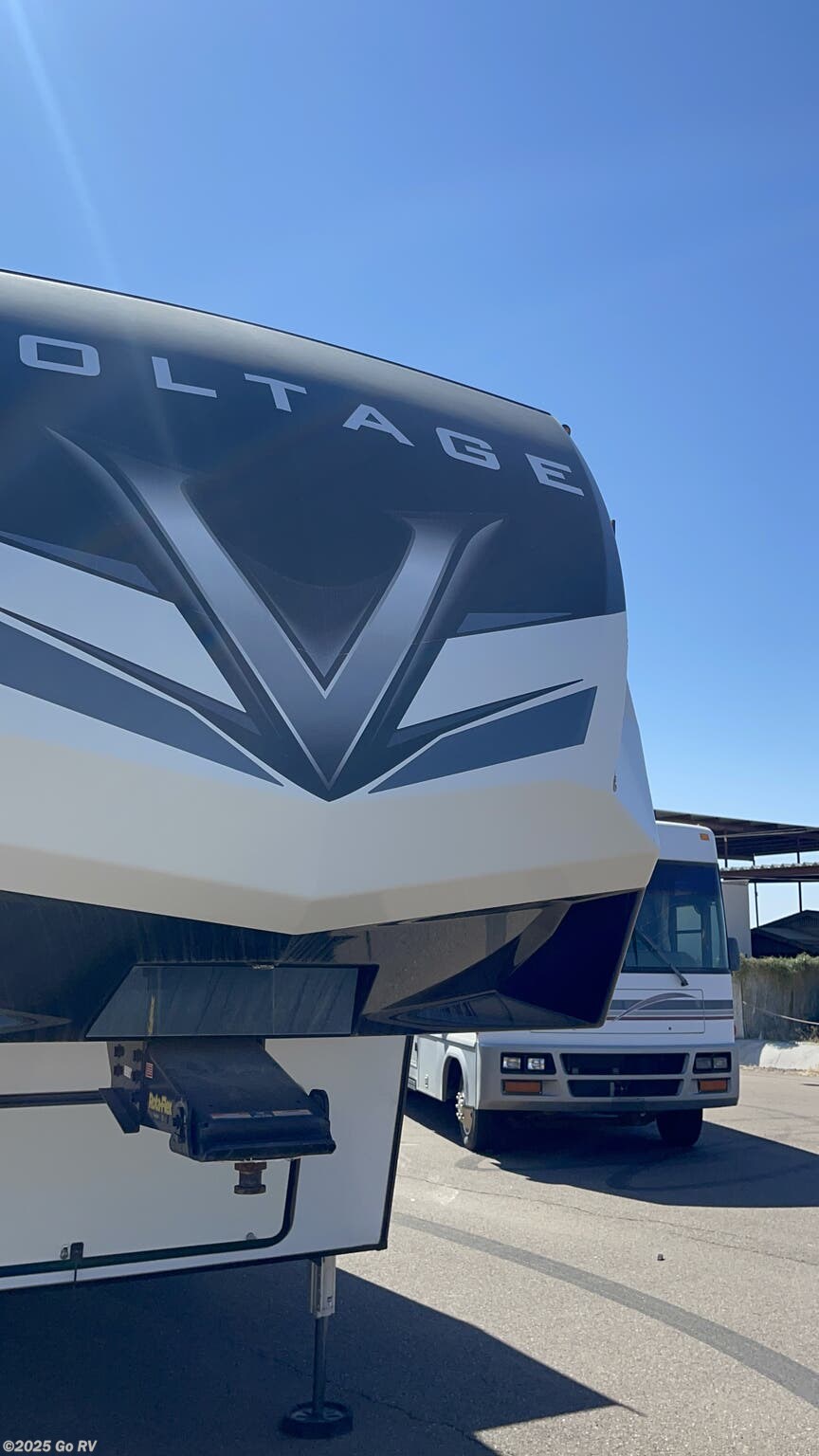 Contact us now about this 2021 Dutchmen Voltage 4205! 2021 Voltage 4205 by Dutchmen from Go RV in Apache Junction, Arizona