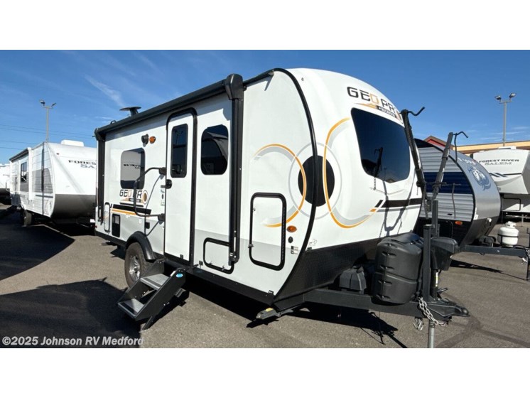 Email now about this 2022 Forest River Rockwood Geo Pro G19FD! Used 2022 Forest River Rockwood Geo Pro G19FD available in Medford, Oregon