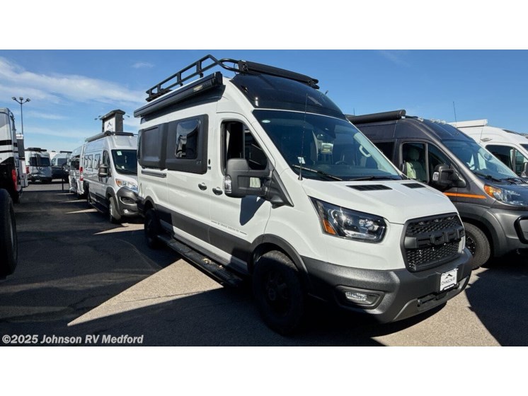 Email now about this 2026 Grand Design Lineage Series F 31ZW! New 2026 Grand Design Lineage Series F 31ZW available in Medford, Oregon