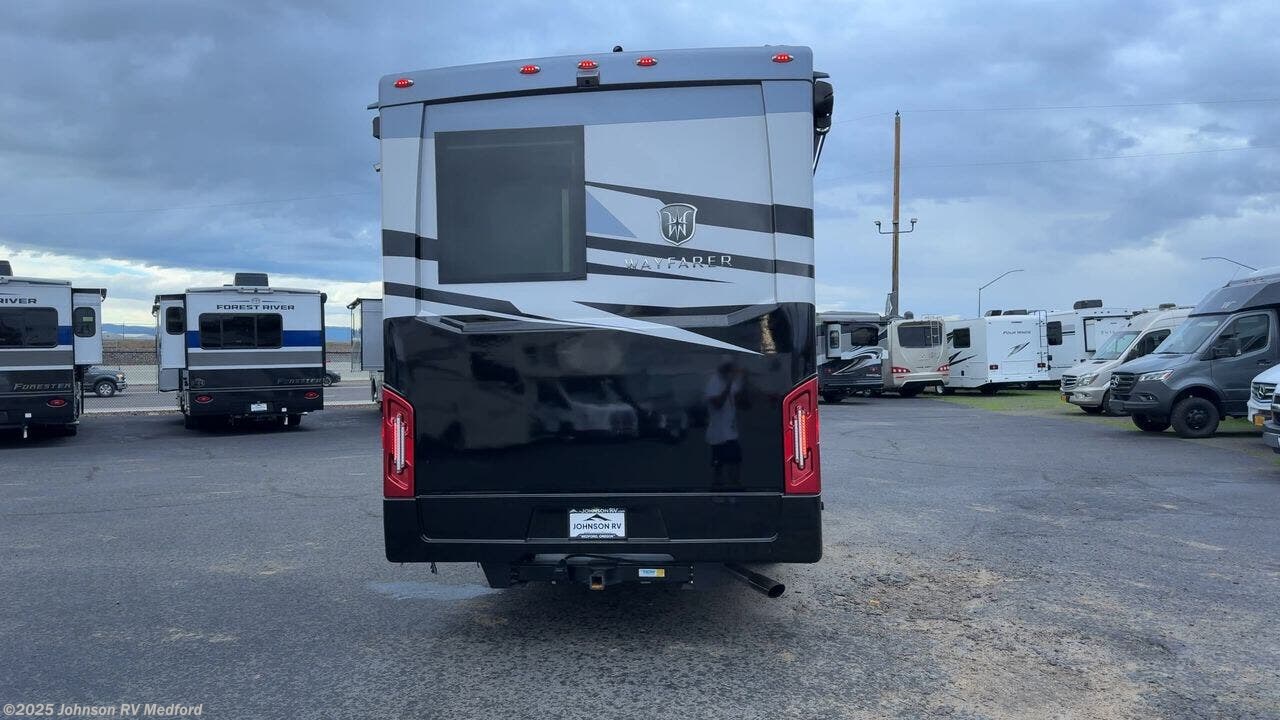 New 2026 Tiffin Wayfarer 25 TW available in Medford, Oregon