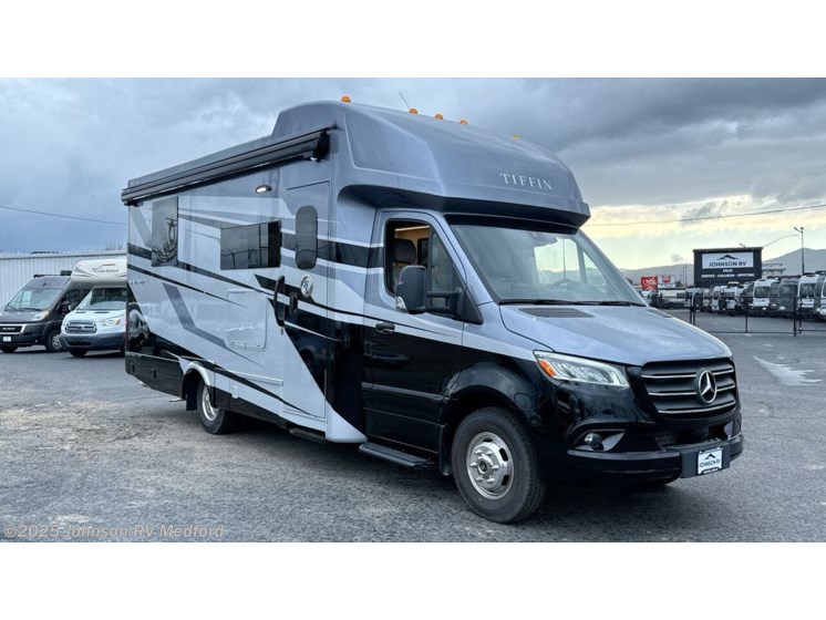 Email now about this 2026 Tiffin Wayfarer 25 TW! New 2026 Tiffin Wayfarer 25 TW available in Medford, Oregon