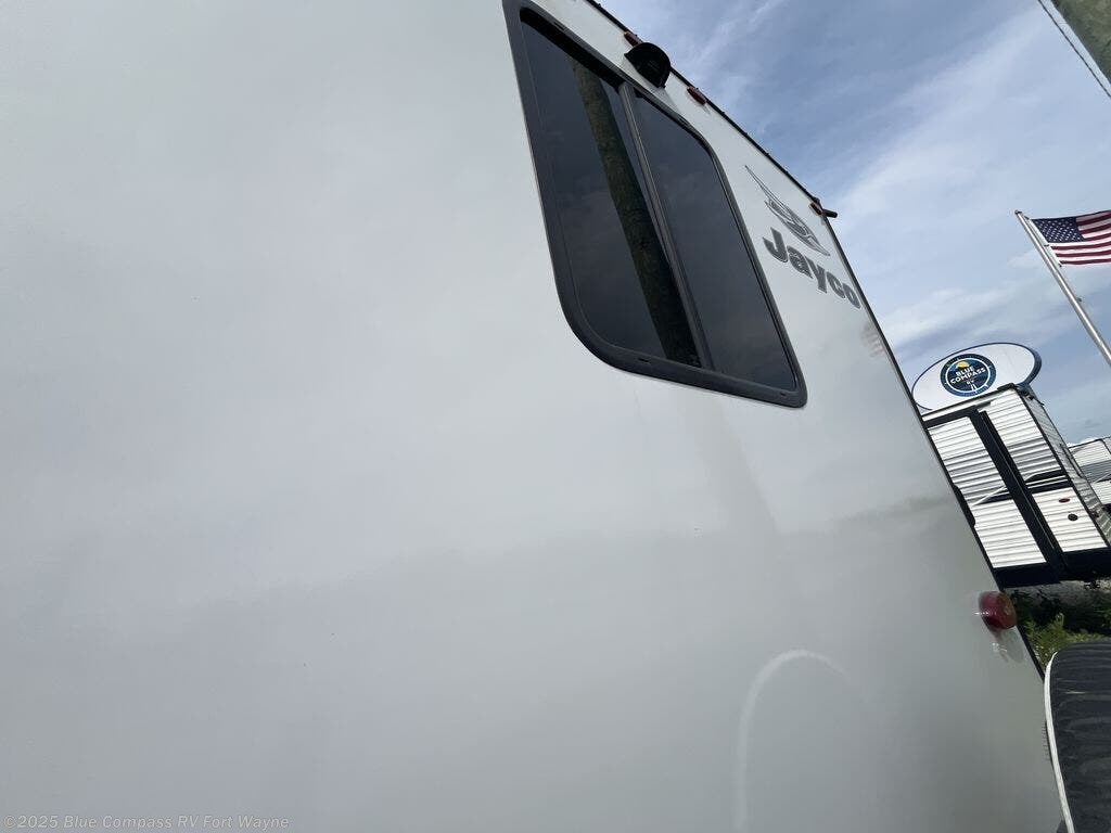 Contact us now about this 2025 Jayco Jay Flight SLX 380DQS! 2025 Jay Flight SLX 380DQS by Jayco from Blue Compass RV Fort Wayne in Columbia City, Indiana