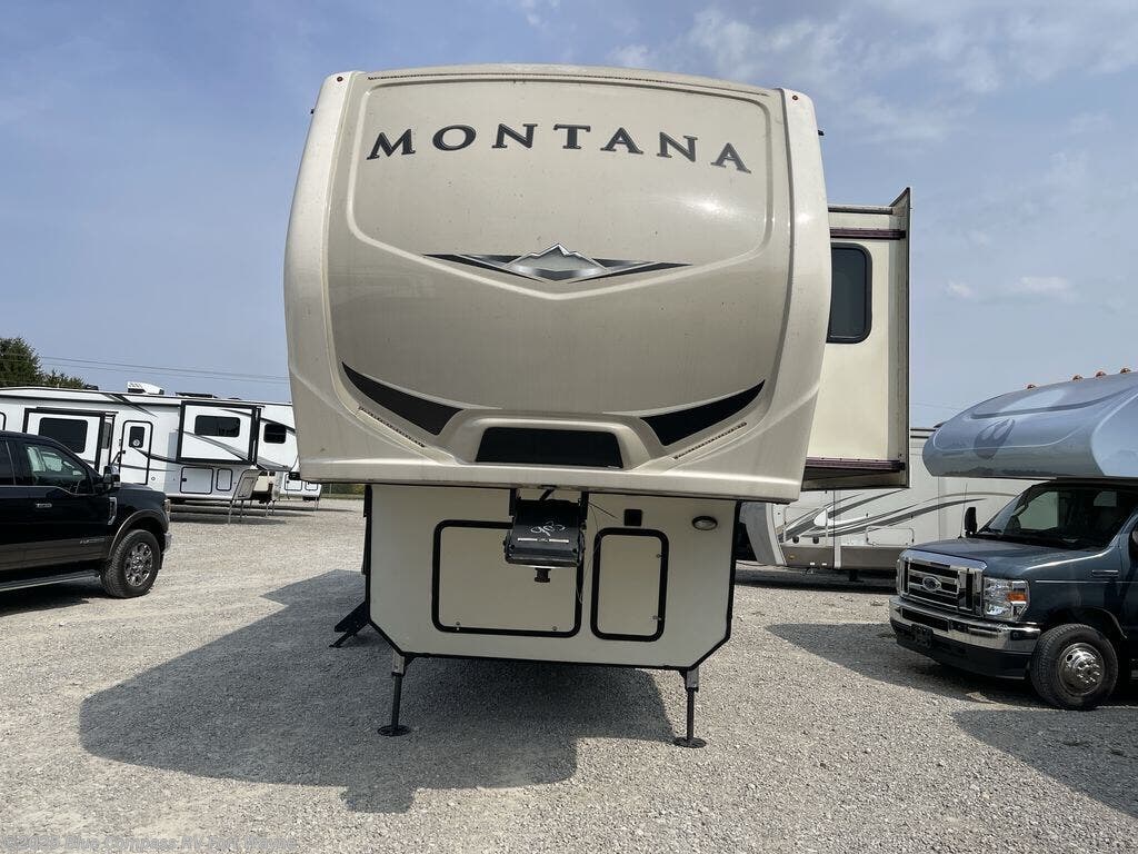 Used 2018 Keystone Montana 3130RE available in Columbia City, Indiana