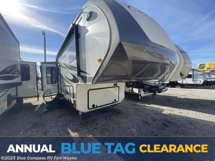 Email now about this 2018 Forest River Cardinal 3350RL! Used 2018 Forest River Cardinal 3350RL available in Columbia City, Indiana