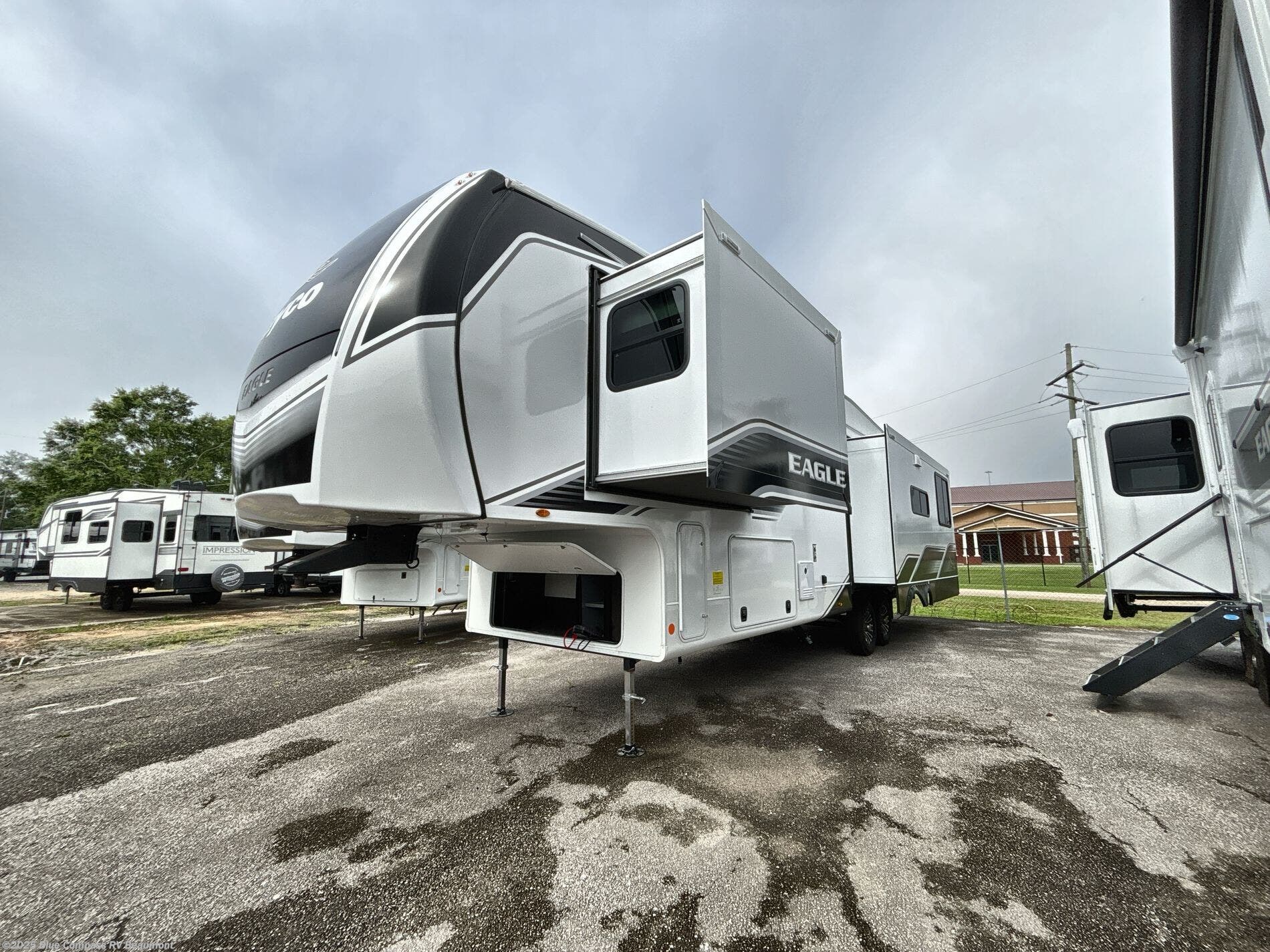 New 2025 Jayco Eagle 335RDOK available in Vidor, Texas