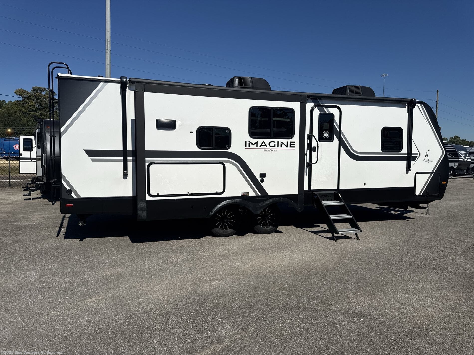 New 2026 Grand Design Imagine 2670MK available in Vidor, Texas