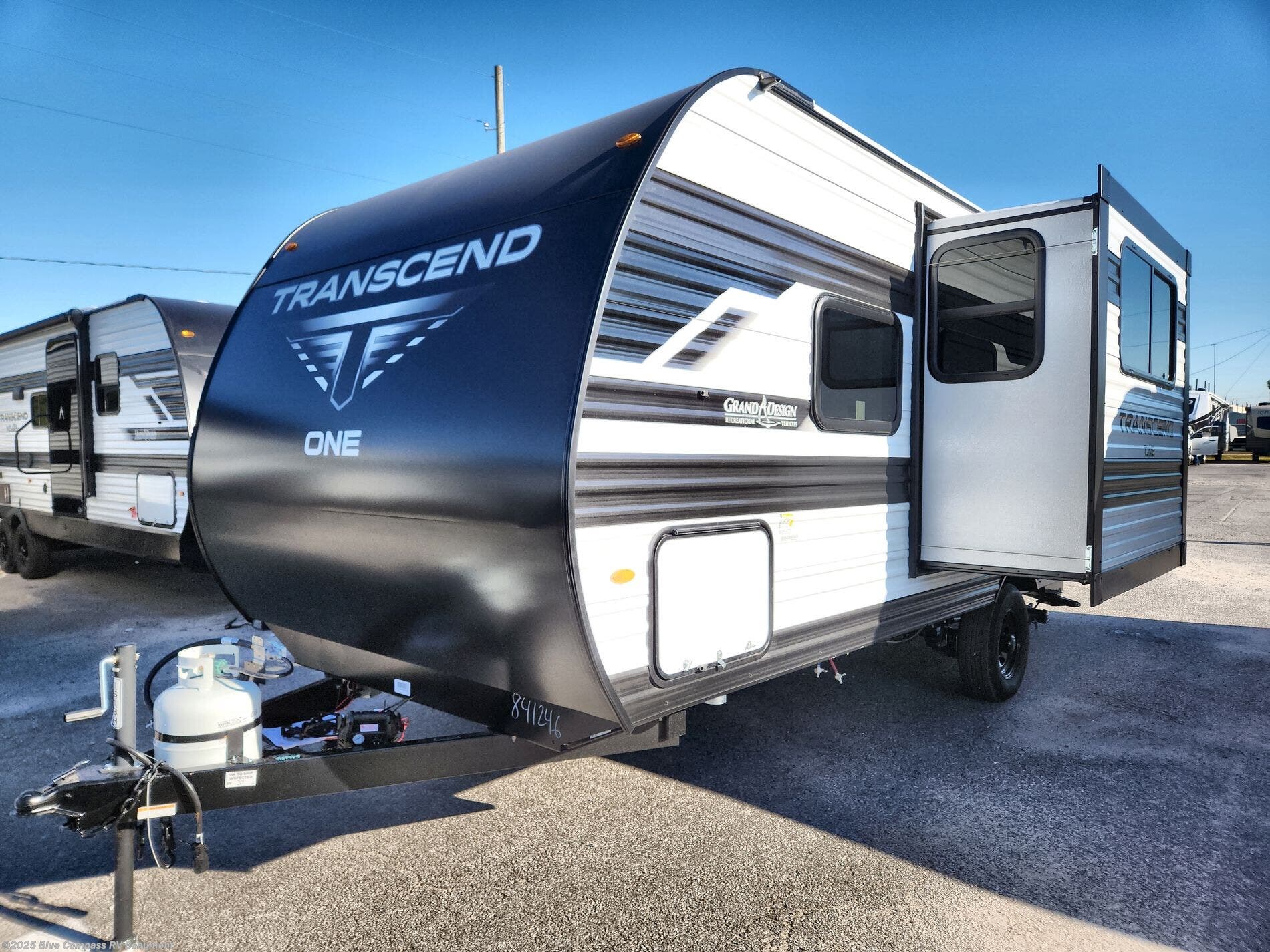 New 2026 Grand Design Transcend One 161BH available in Vidor, Texas