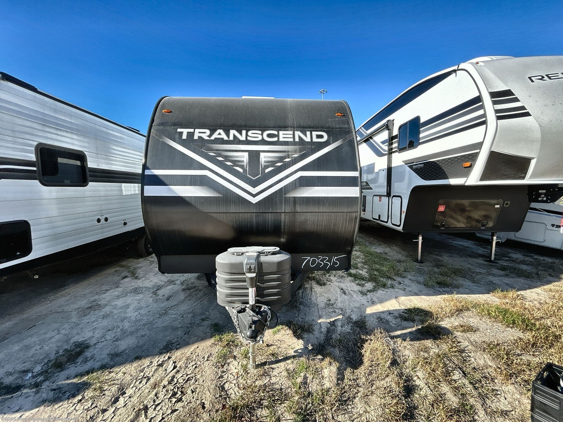 Contact us now about this 2026 Grand Design Transcend 335BHT! 2026 Transcend 335BHT by Grand Design from Blue Compass RV Beaumont in Vidor, Texas
