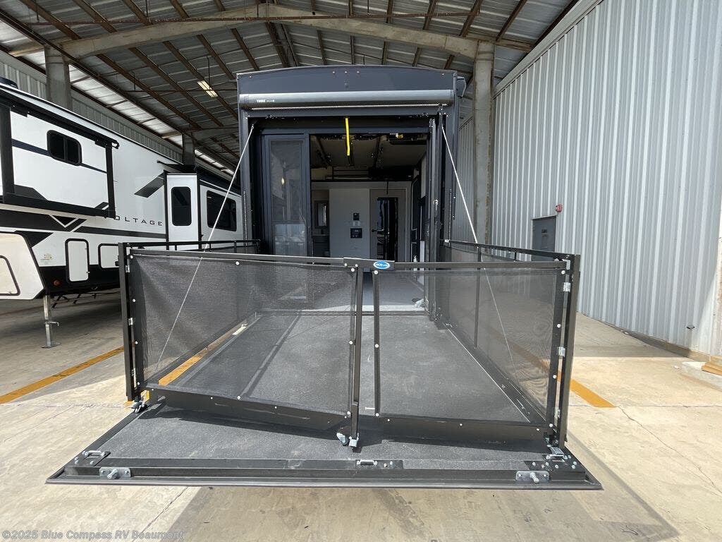 New 2026 Alliance RV Valor 36V11 available in Vidor, Texas