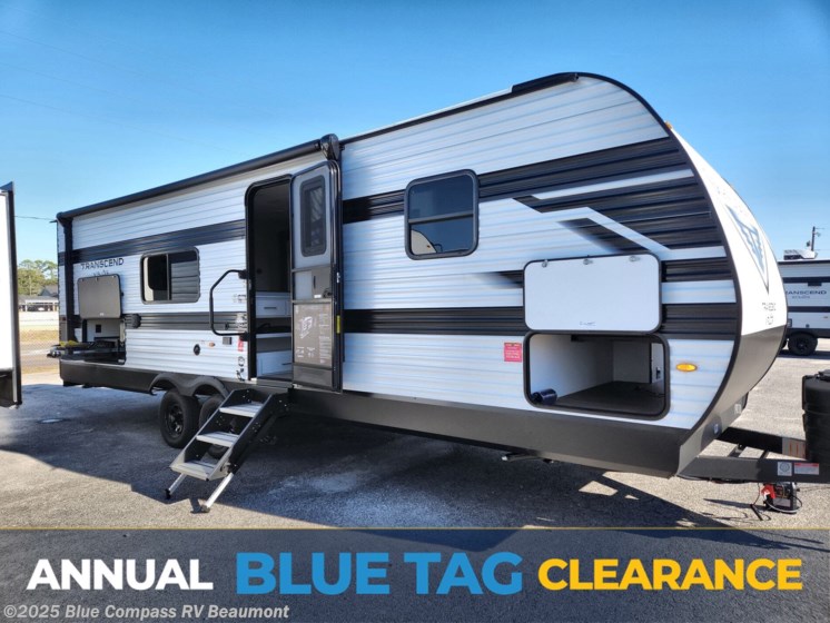 Email now about this 2026 Grand Design Transcend Xplor 26BHX! New 2026 Grand Design Transcend Xplor 26BHX available in Vidor, Texas