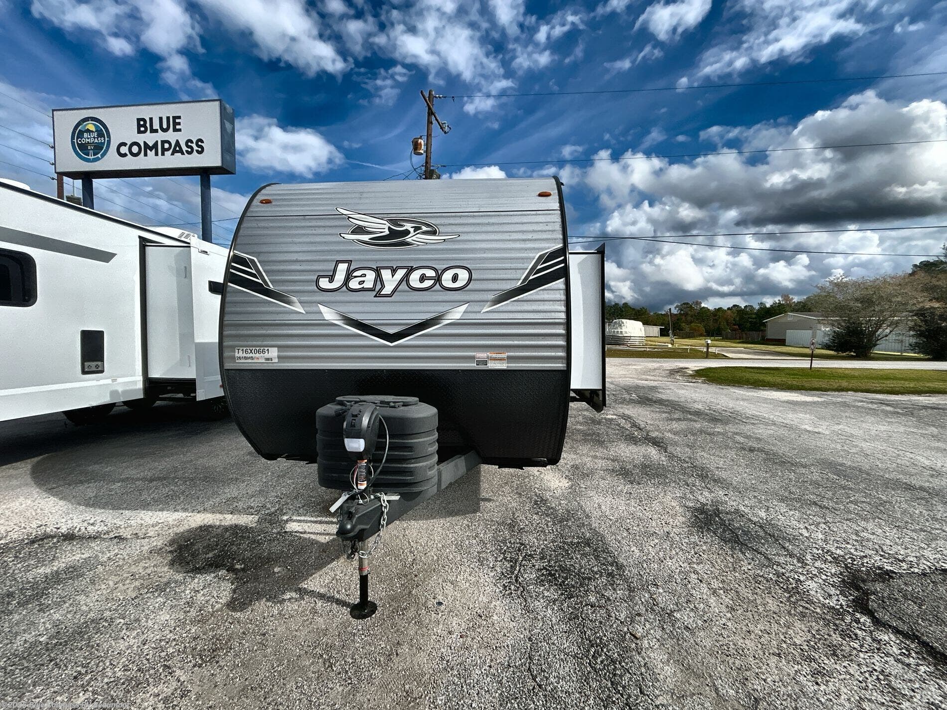 Contact us now about this 2026 Jayco Jay Flight SLX 261BHS! 2026 Jay Flight SLX 261BHS by Jayco from Blue Compass RV Beaumont in Vidor, Texas