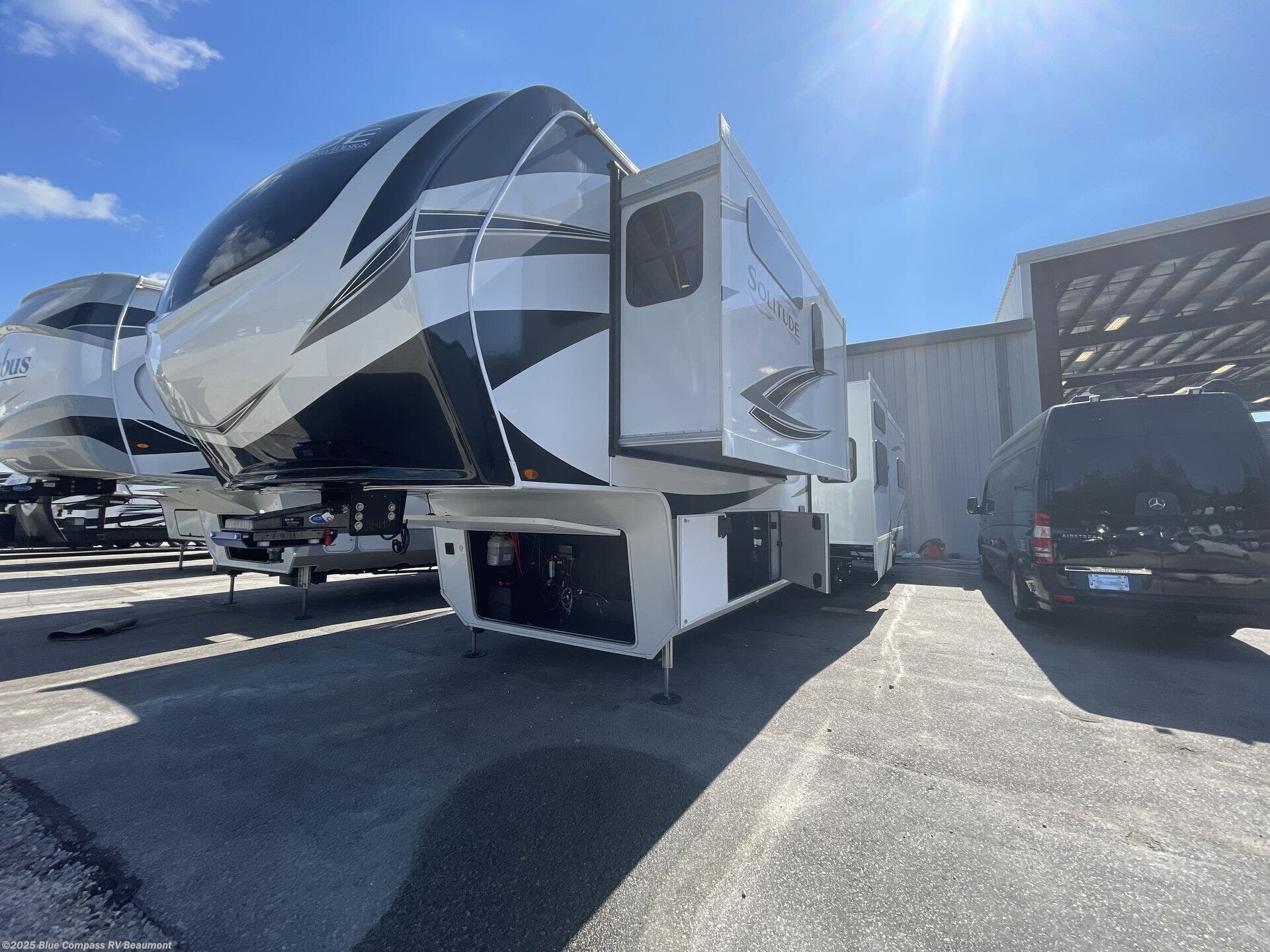 Used 2025 Grand Design Solitude 388mbs available in Vidor, Texas