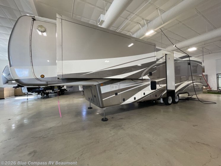 Email now about this 2021 DRV Mobile Suites 40kssb4 Moble Suites! Used 2021 DRV Mobile Suites 40kssb4 Moble Suites available in Vidor, Texas