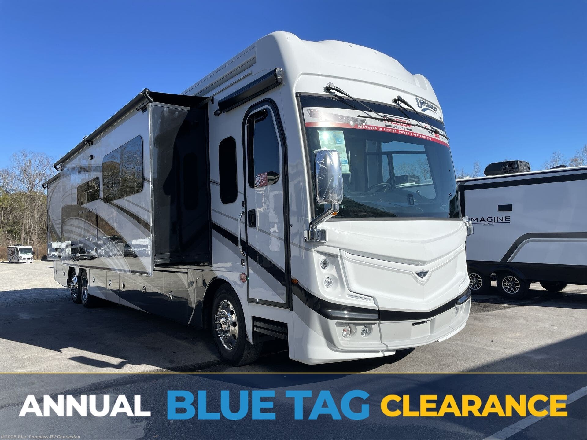 Email now about this 2025 Fleetwood Discovery LXE 44B! New 2025 Fleetwood Discovery LXE 44B available in Ladson, South Carolina