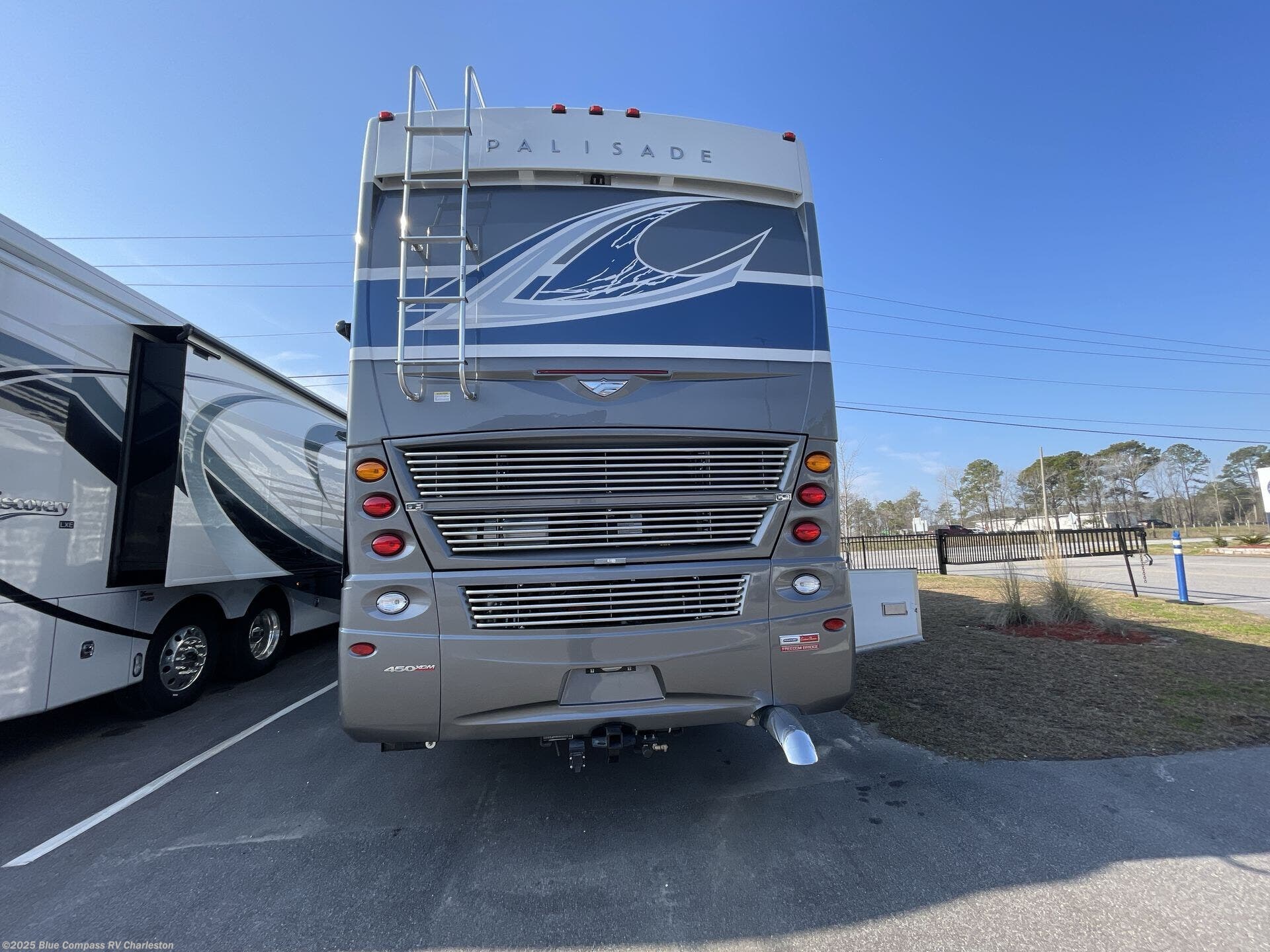 Contact us now about this 2025 Fleetwood Palisade 45CS! 2025 Palisade 45CS by Fleetwood from Blue Compass RV Charleston in Ladson, South Carolina