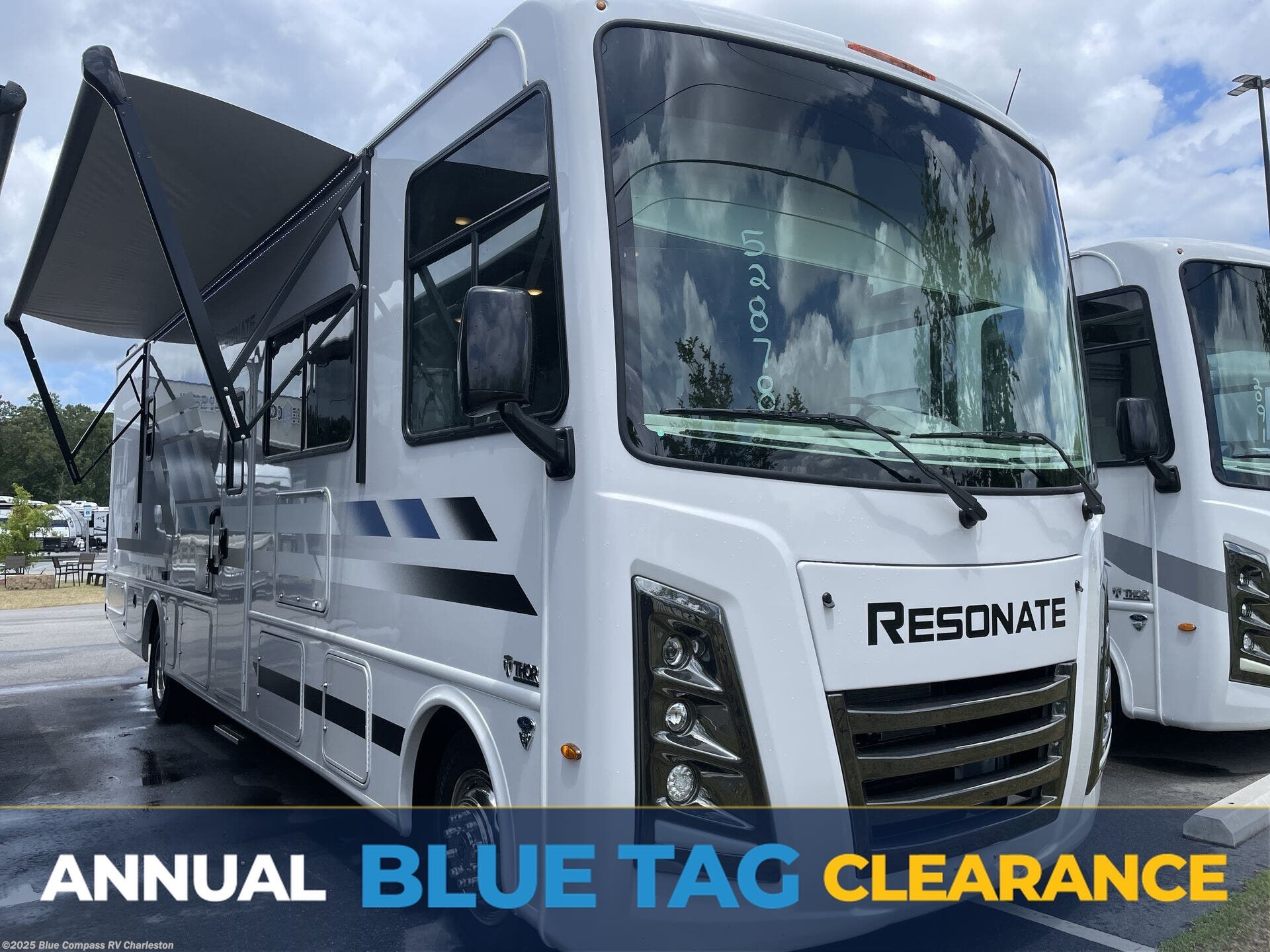 Email now about this 2026 Thor Motor Coach Resonate 32B! New 2026 Thor Motor Coach Resonate 32B available in Ladson, South Carolina