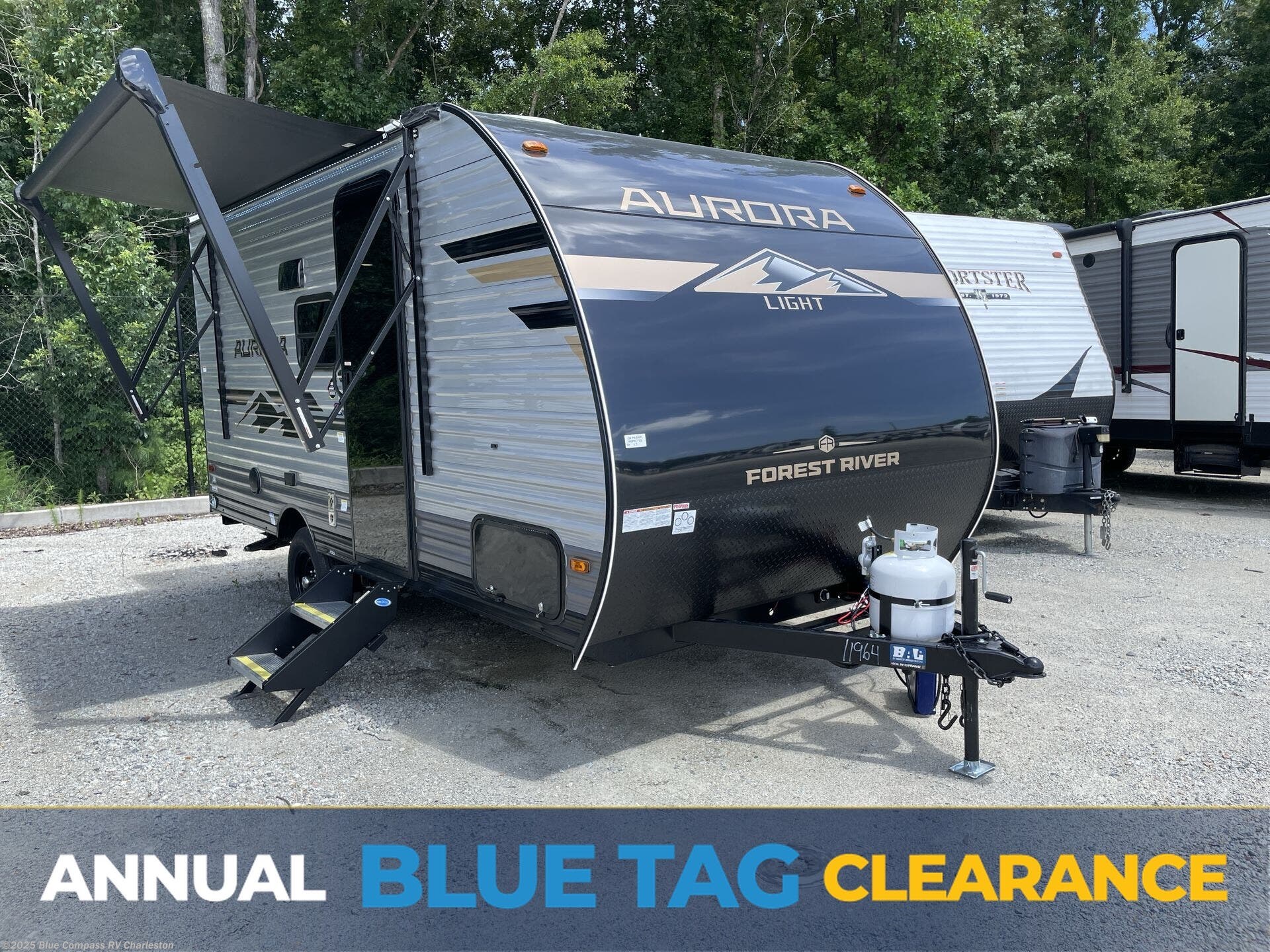 Email now about this 2026 Forest River Aurora Light 16BHX! New 2026 Forest River Aurora Light 16BHX available in Ladson, South Carolina