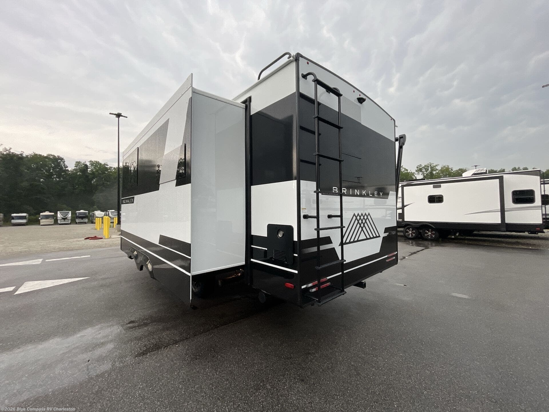 Contact us now about this 2026 Brinkley RV Model I 235! 2026 Model I 235 by Brinkley RV from Blue Compass RV Charleston in Ladson, South Carolina