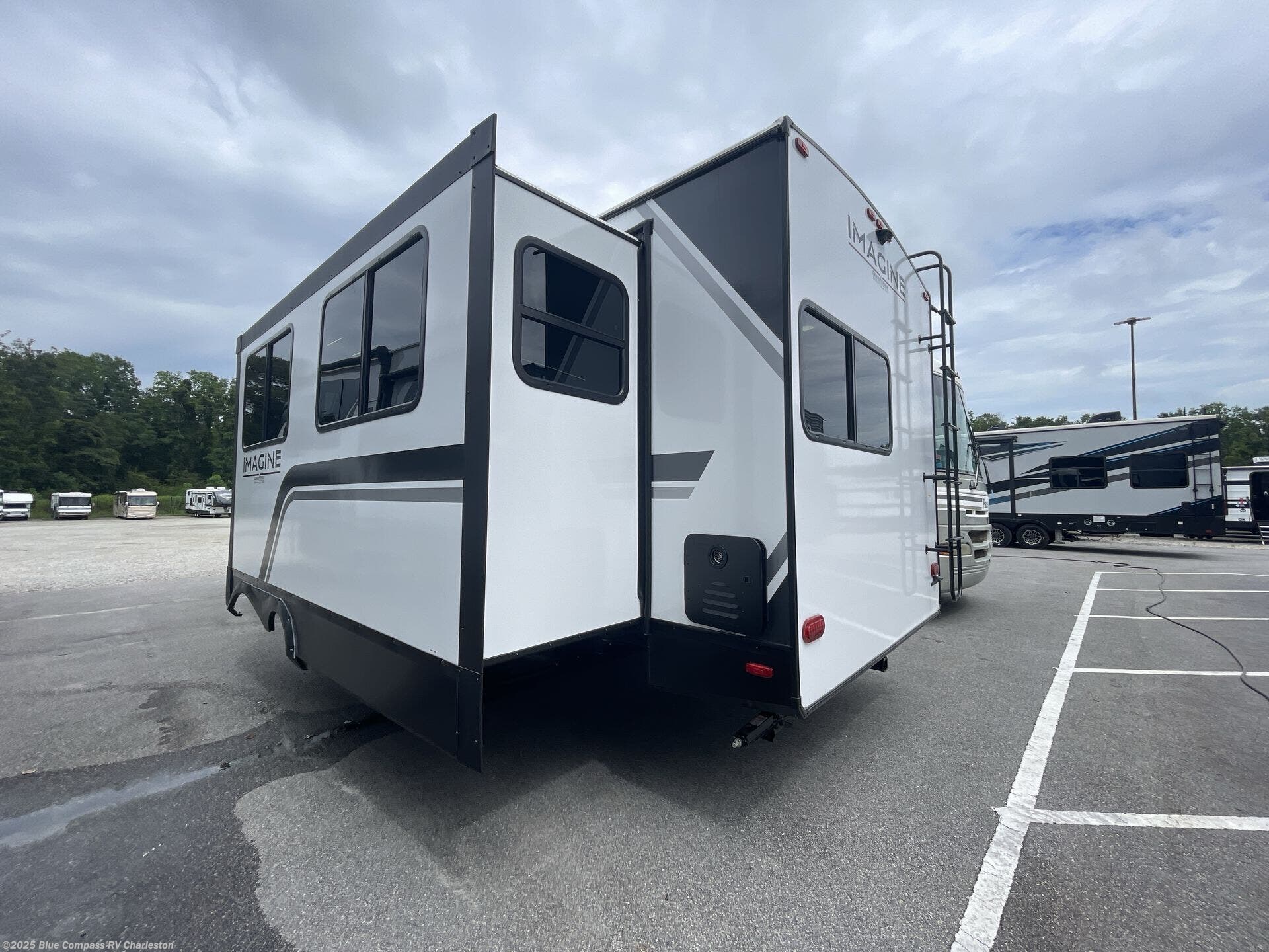 Contact us now about this 2026 Grand Design Imagine 2670MK! 2026 Imagine 2670MK by Grand Design from Blue Compass RV Charleston in Ladson, South Carolina