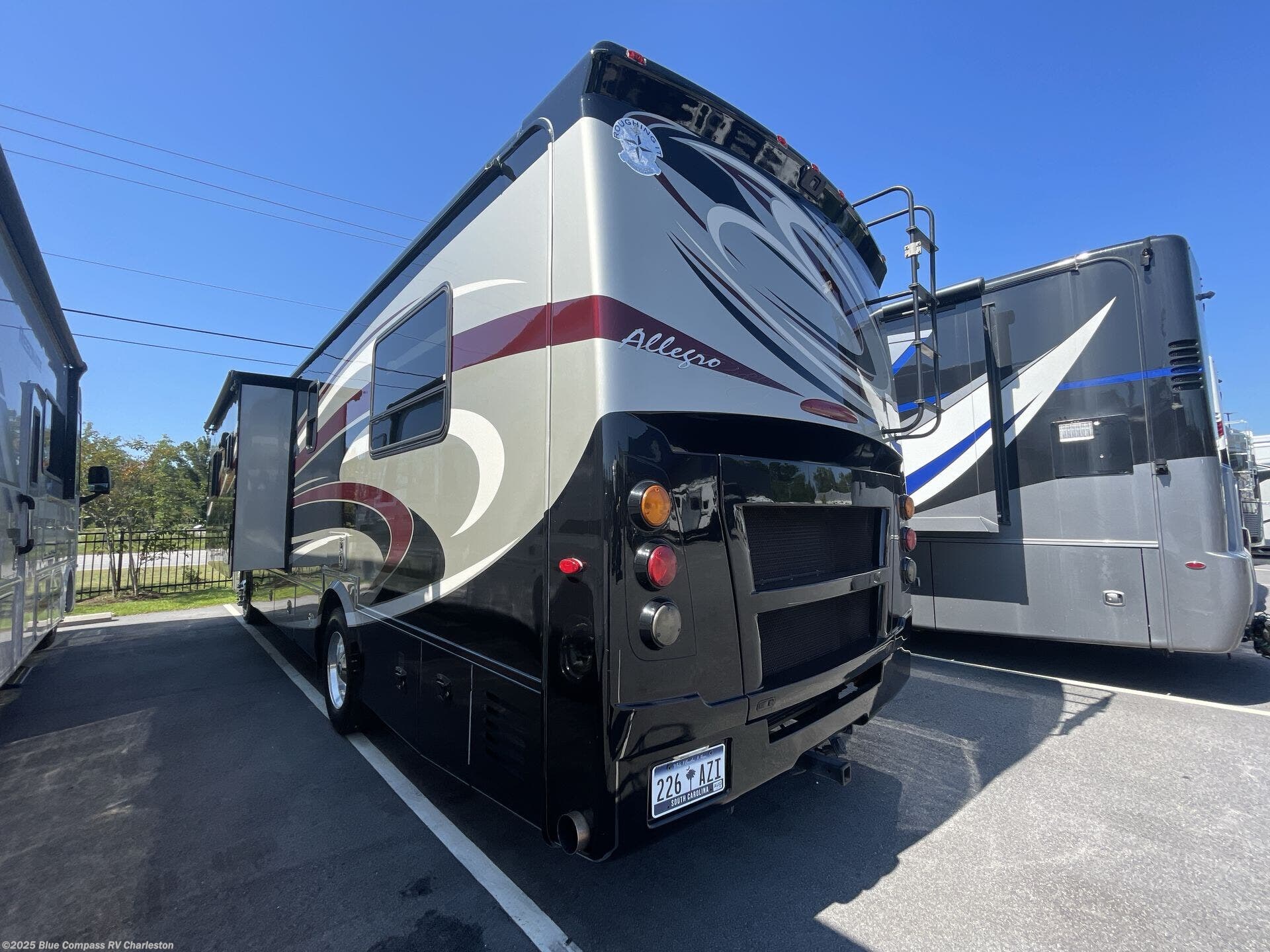 Used 2013 Tiffin Allegro Breeze 32 BR available in Ladson, South Carolina