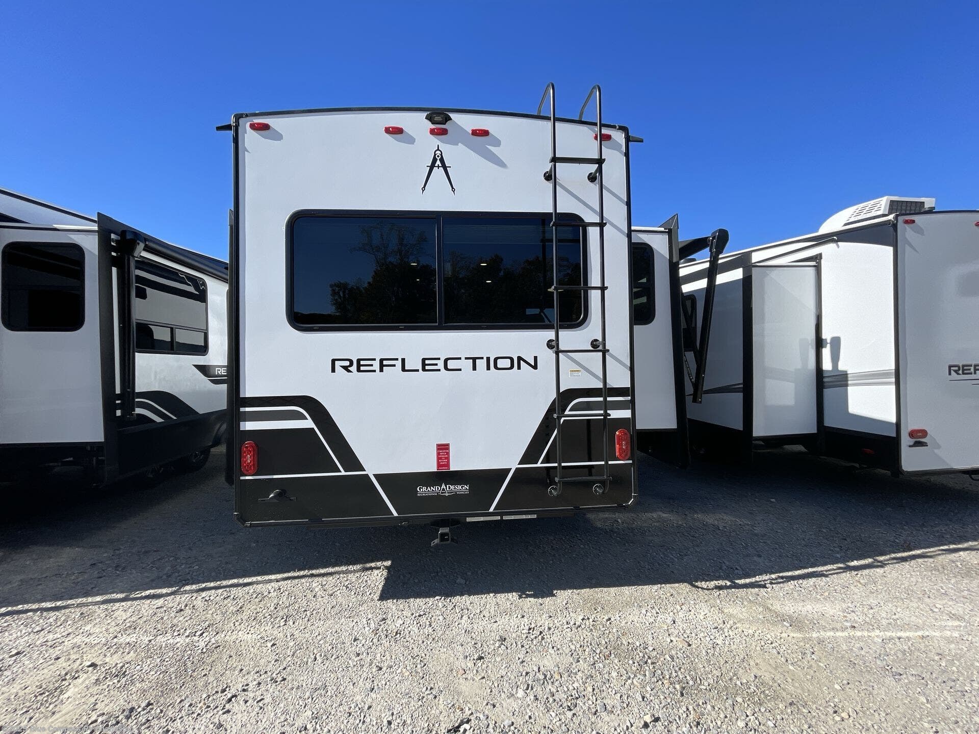 Contact us now about this 2026 Grand Design Reflection 303RLS! 2026 Reflection 303RLS by Grand Design from Blue Compass RV Charleston in Ladson, South Carolina