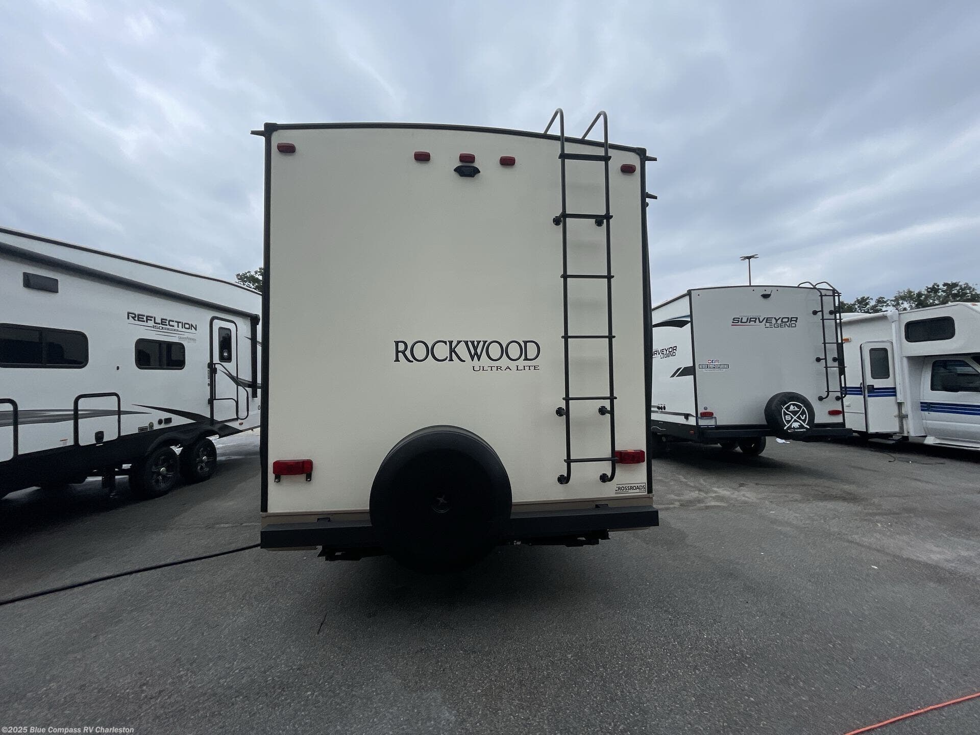 Contact us now about this 2017 Forest River Rockwood Ultra Lite 2780ws Fw! 2017 Rockwood Ultra Lite 2780ws Fw by Forest River from Blue Compass RV Charleston in Ladson, South Carolina