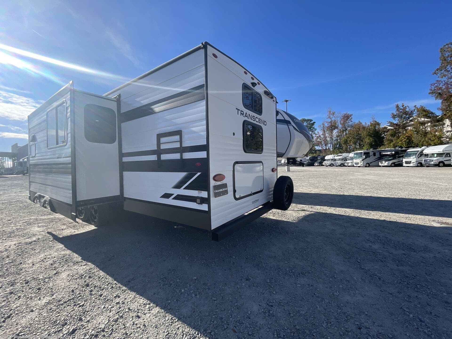 New 2026 Grand Design Transcend 295QBT available in Ladson, South Carolina