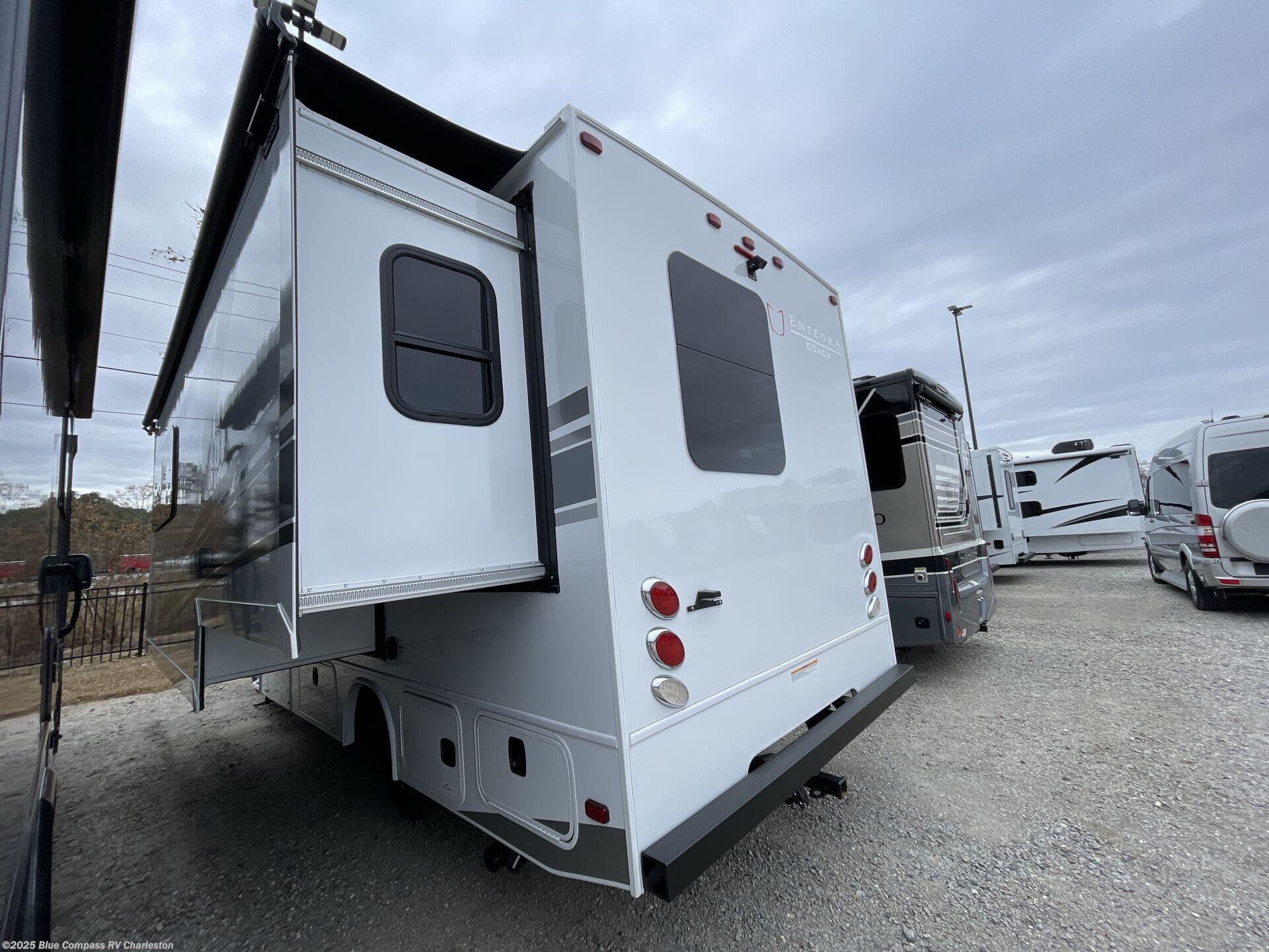 Contact us now about this 2025 Entegra Coach Qwest SE 24L! 2025 Qwest SE 24L by Entegra Coach from Blue Compass RV Charleston in Ladson, South Carolina