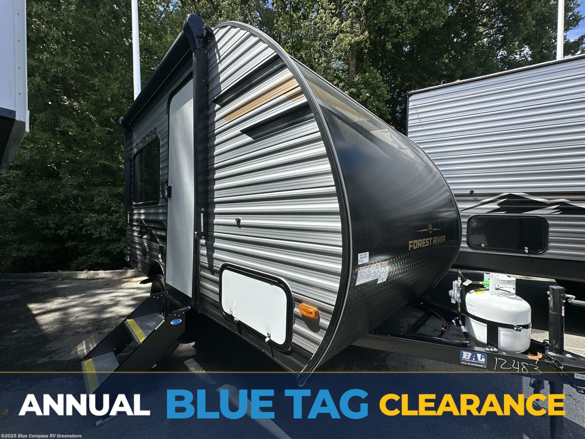 Email now about this 2026 Forest River Aurora Light 13RDX! New 2026 Forest River Aurora Light 13RDX available in Colfax, North Carolina