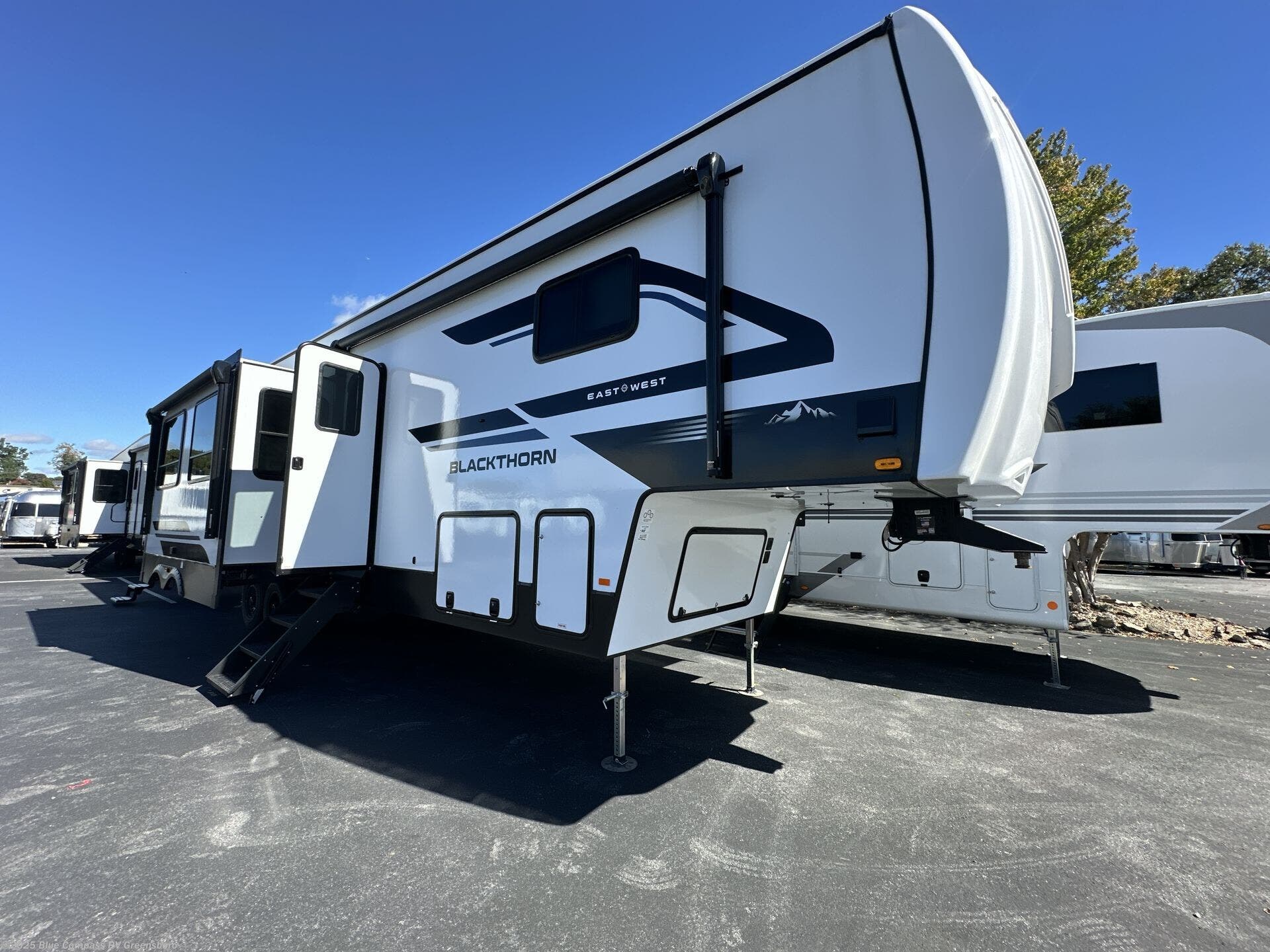 Contact us now about this 2026 East to West Blackthorn 3820DSL! 2026 Blackthorn 3820DSL by East to West from Blue Compass RV Greensboro in Colfax, North Carolina