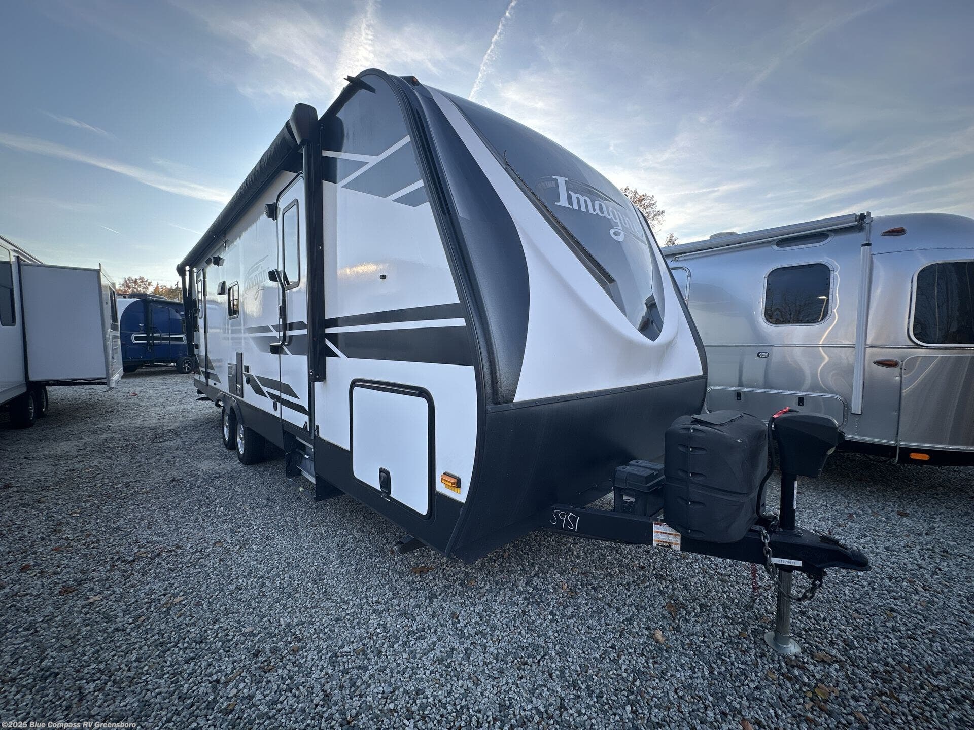 Contact us now about this 2021 Grand Design Imagine 2500rl! 2021 Imagine 2500rl by Grand Design from Blue Compass RV Greensboro in Colfax, North Carolina