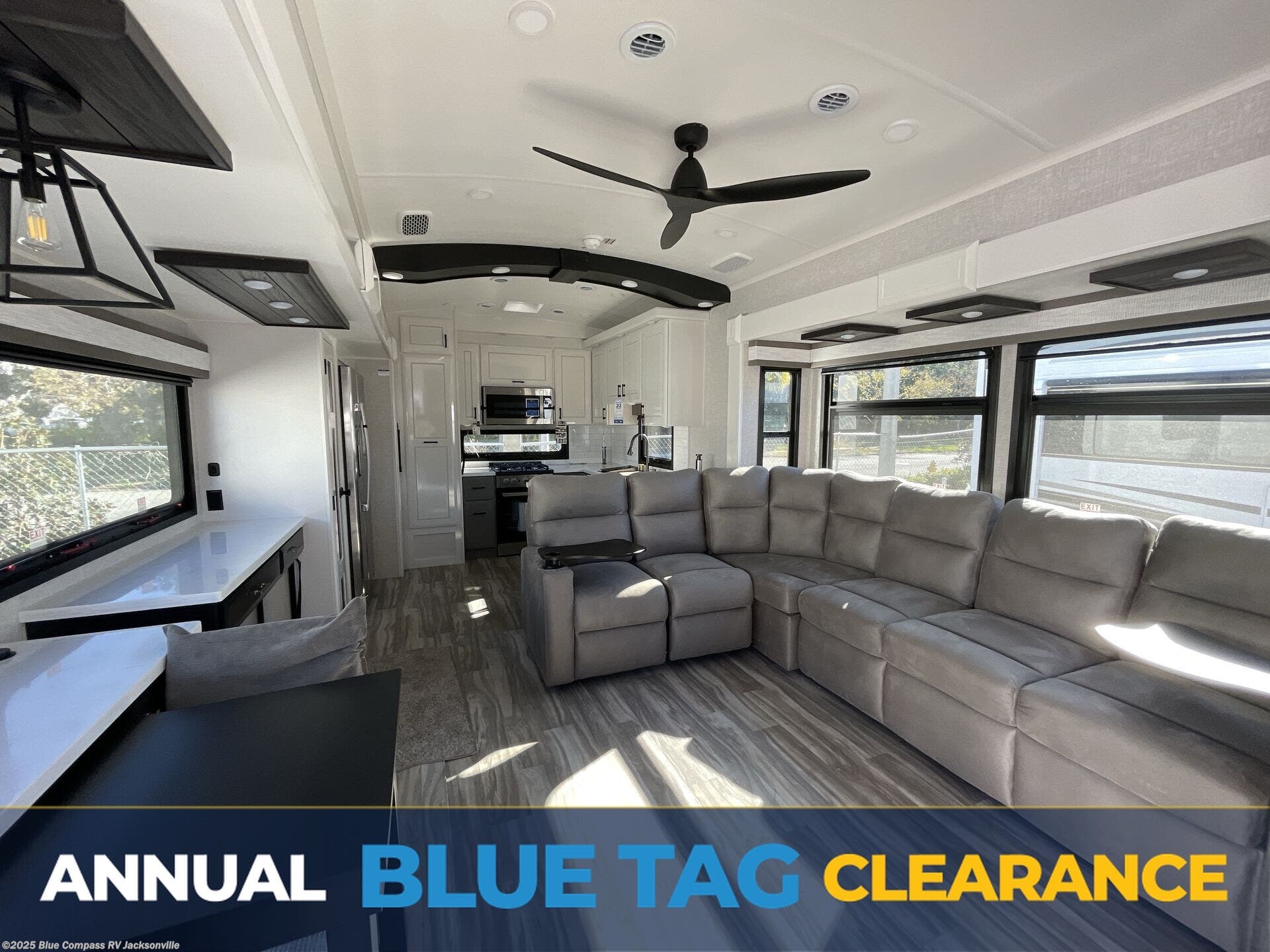Email now about this 2025 Jayco Pinnacle 38FBRK! New 2025 Jayco Pinnacle 38FBRK available in Jacksonville, Florida