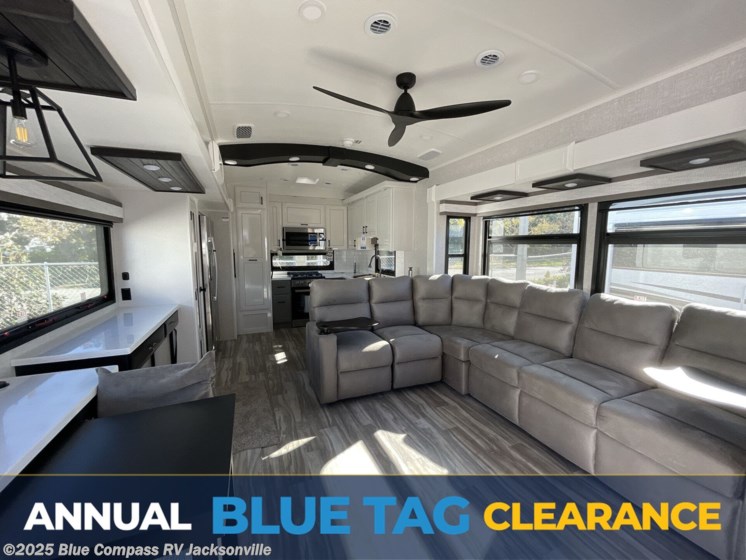 Email now about this 2025 Jayco Pinnacle 38FBRK! New 2025 Jayco Pinnacle 38FBRK available in Jacksonville, Florida