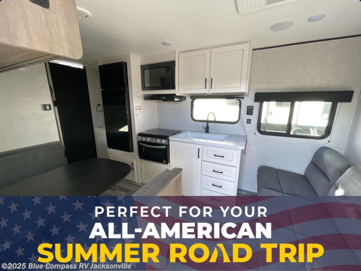 Email now about this 2025 Jayco Jay Flight SLX 260BH! New 2025 Jayco Jay Flight SLX 260BH available in Jacksonville, Florida