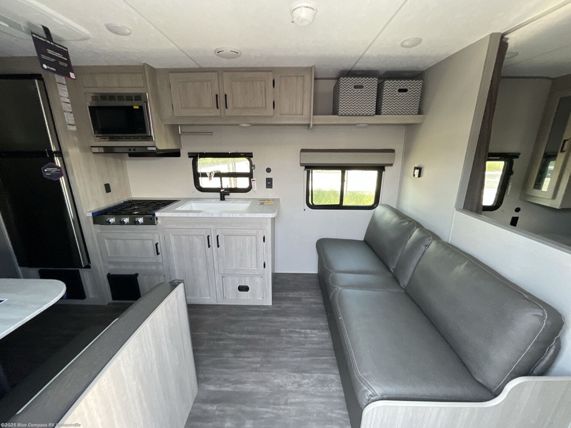 New 2025 Forest River Aurora Light 26BH available in Jacksonville, Florida