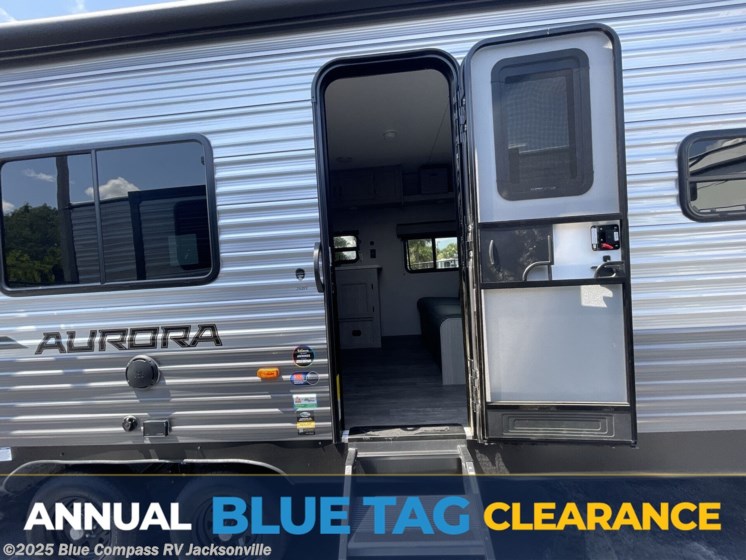 Email now about this 2025 Forest River Aurora Light 26BH! New 2025 Forest River Aurora Light 26BH available in Jacksonville, Florida