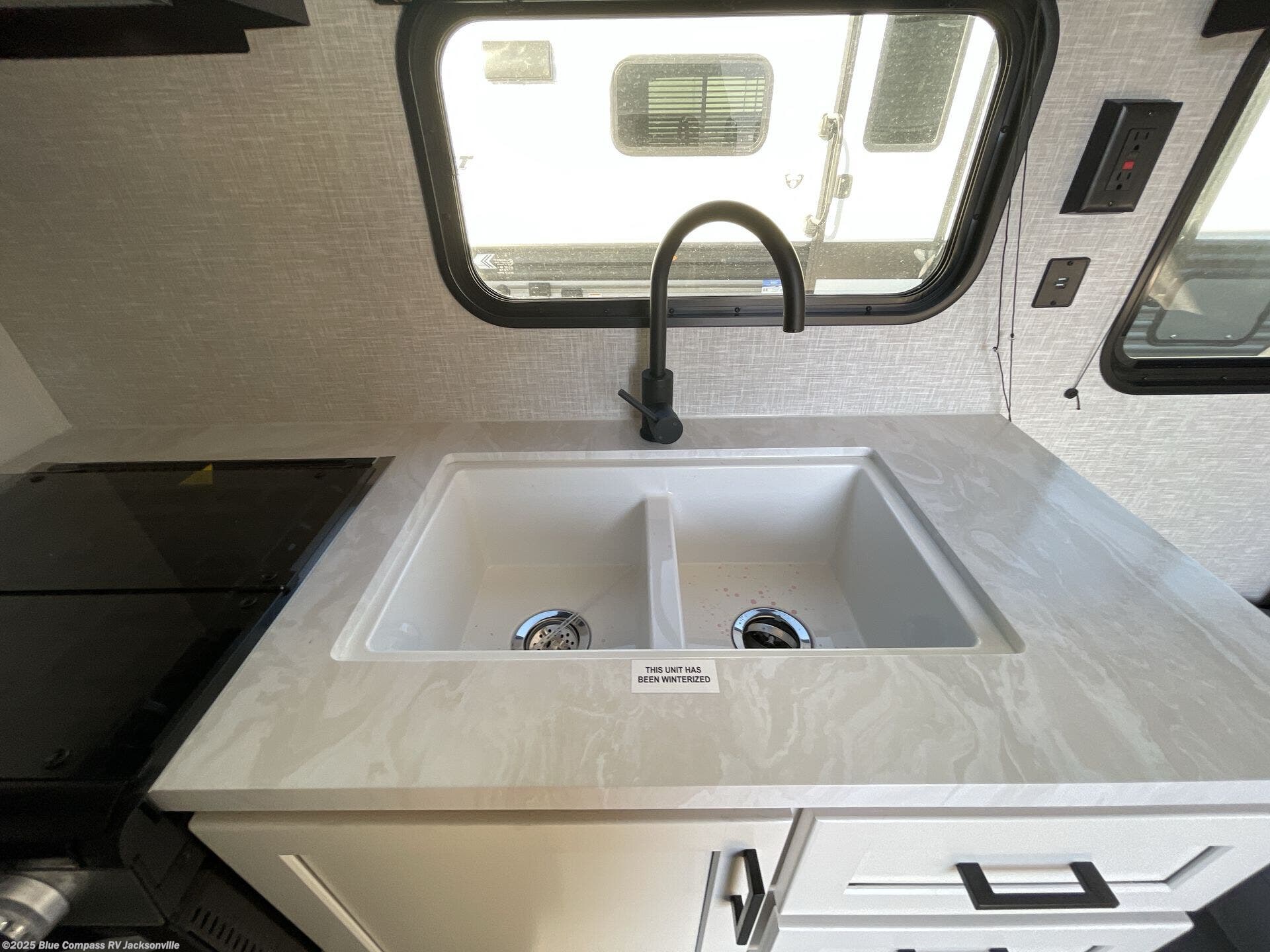 New 2025 Jayco Jay Flight SLX 260BH available in Jacksonville, Florida