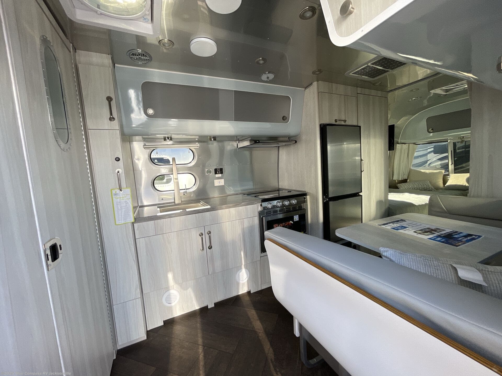 New 2026 Airstream International 23FB Twin available in Jacksonville, Florida