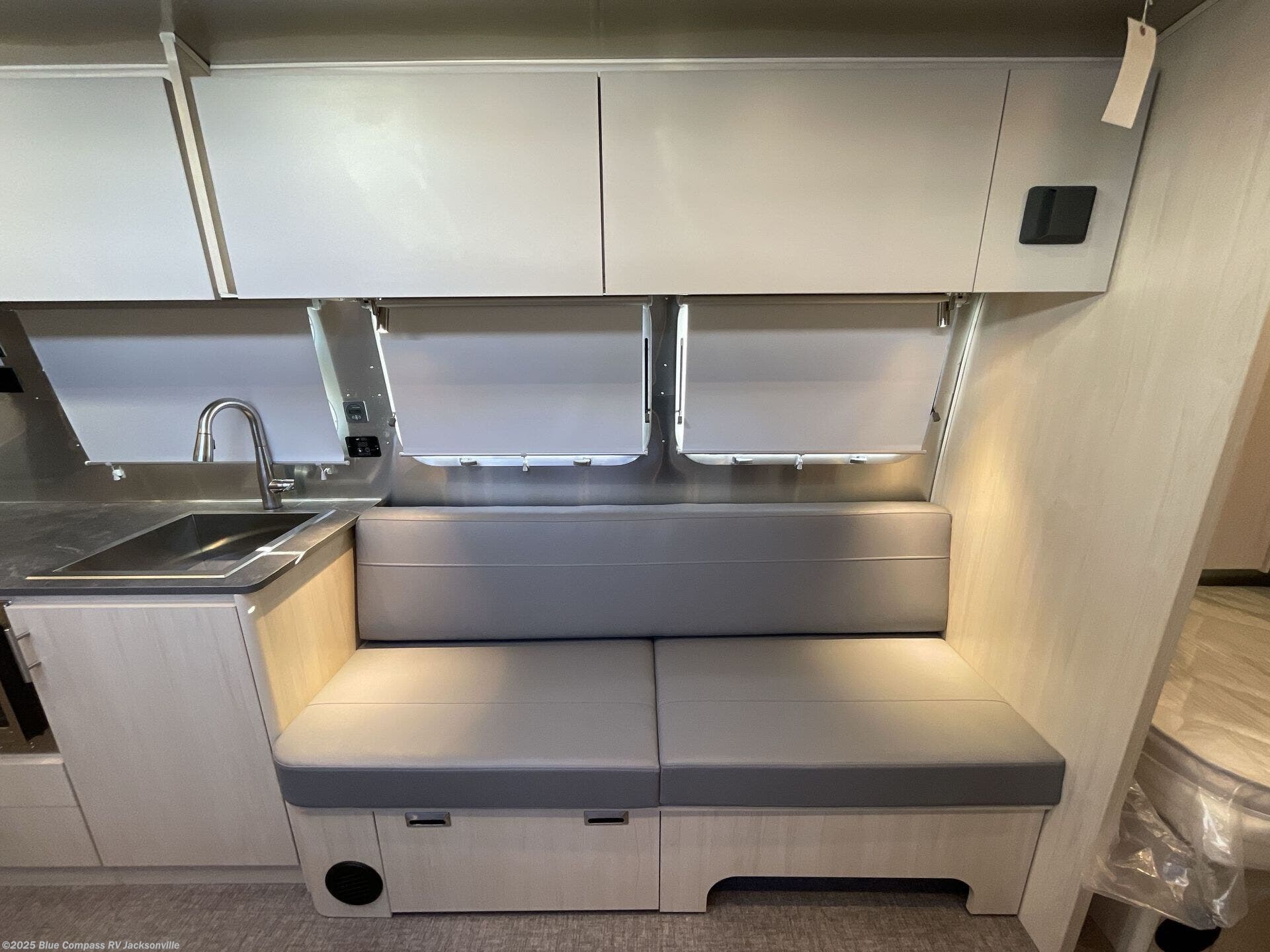 Contact us now about this 2025 Airstream Flying Cloud 30FB Office Twin! 2025 Flying Cloud 30FB Office Twin by Airstream from Blue Compass RV Jacksonville in Jacksonville, Florida