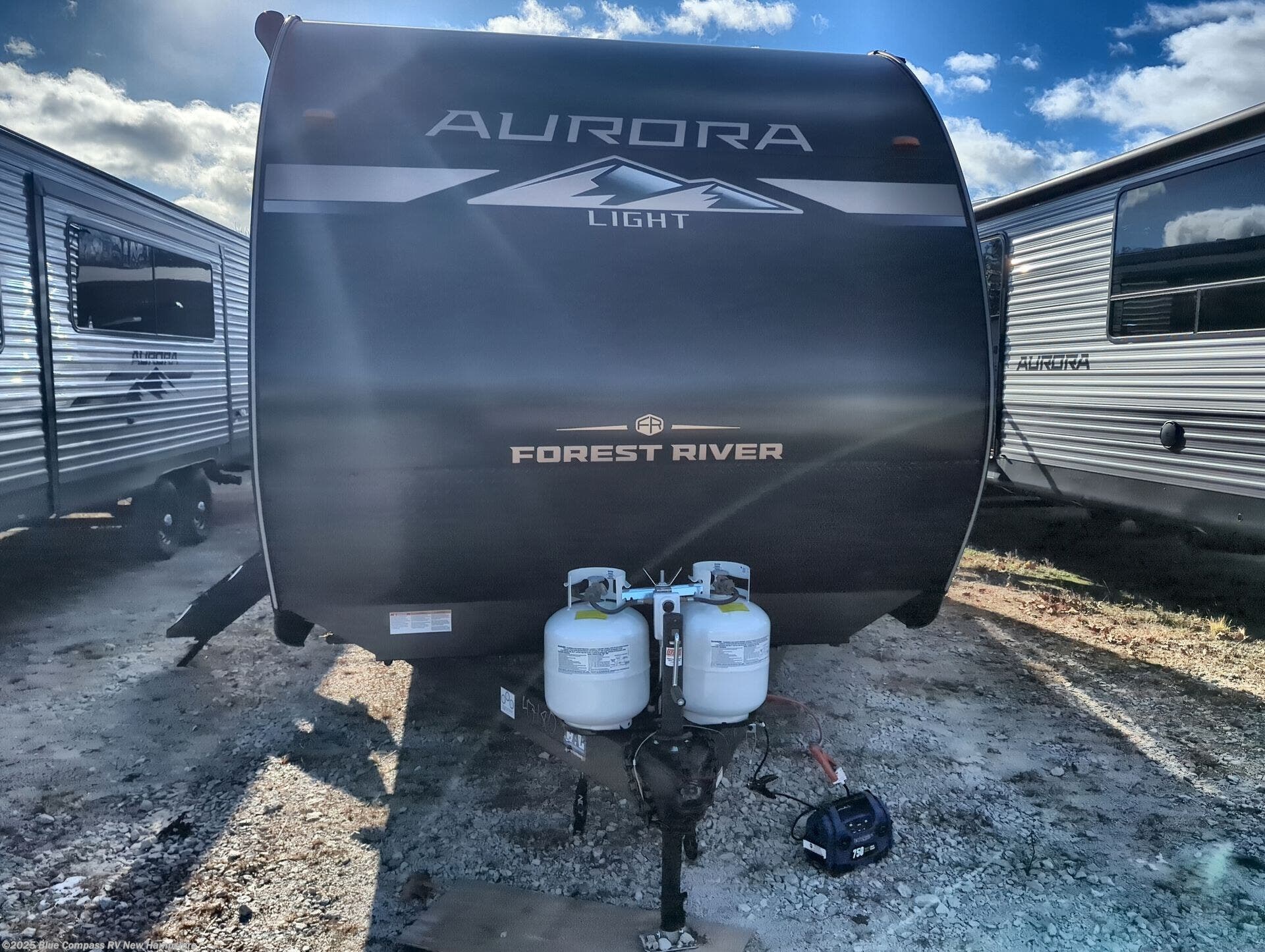 New 2026 Forest River Aurora Light 26BHS available in Epsom, New Hampshire